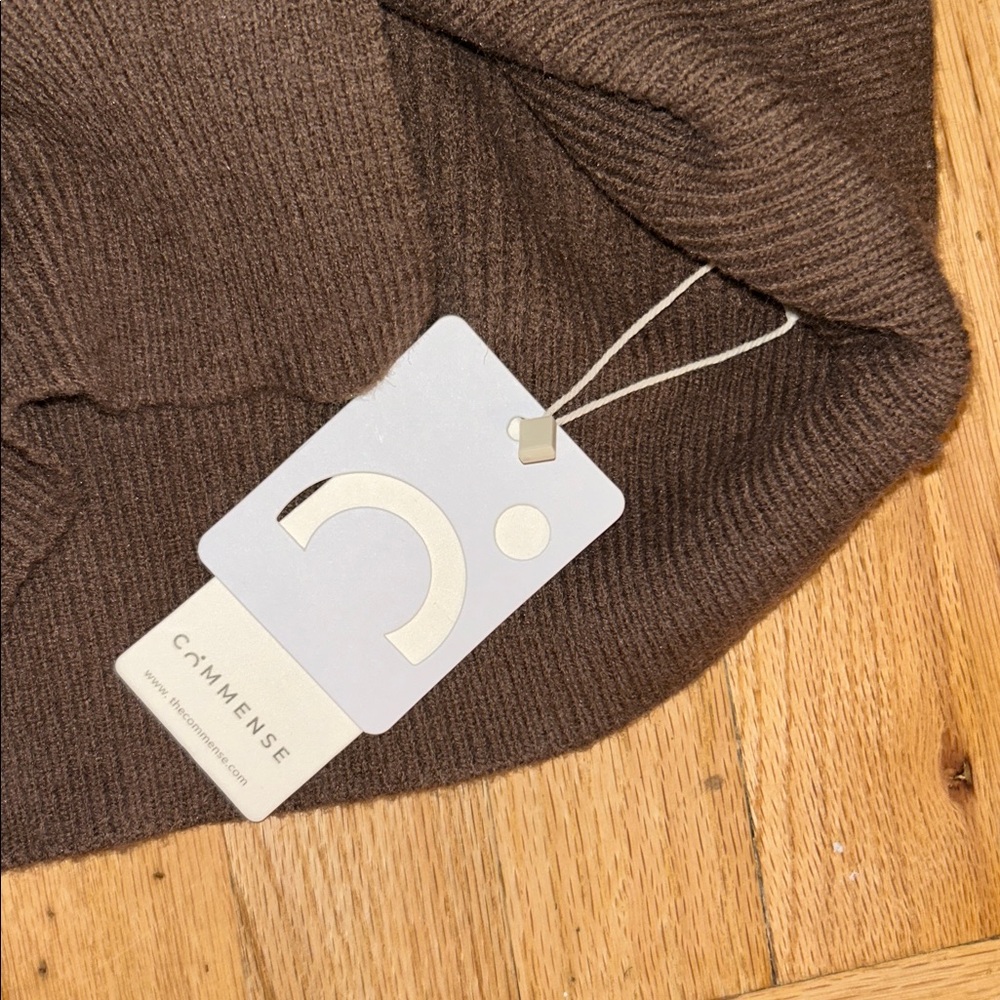 Commense Patchwork V-neck Button Sweater NWT - image 4